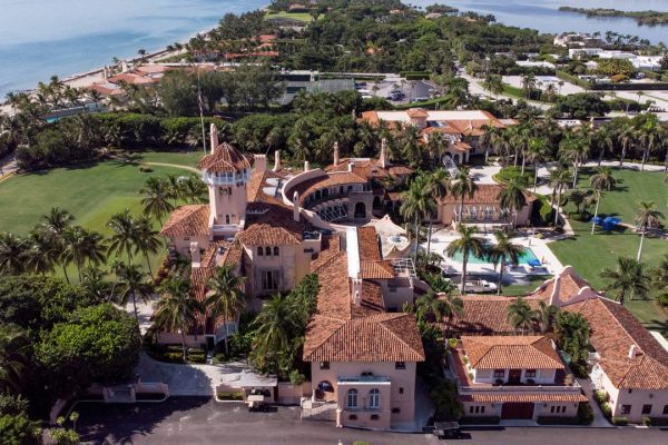 Mar-a-Lago employee overseeing surveillance cameras previously received target letter in Trump classified documents